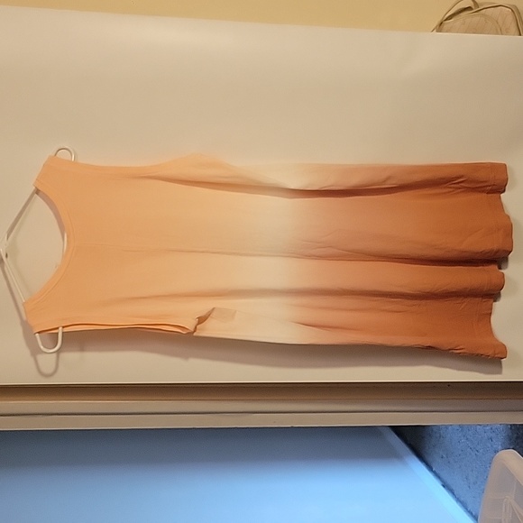 253 NWT Ombre Old Navy Dress - Picture 3 of 8